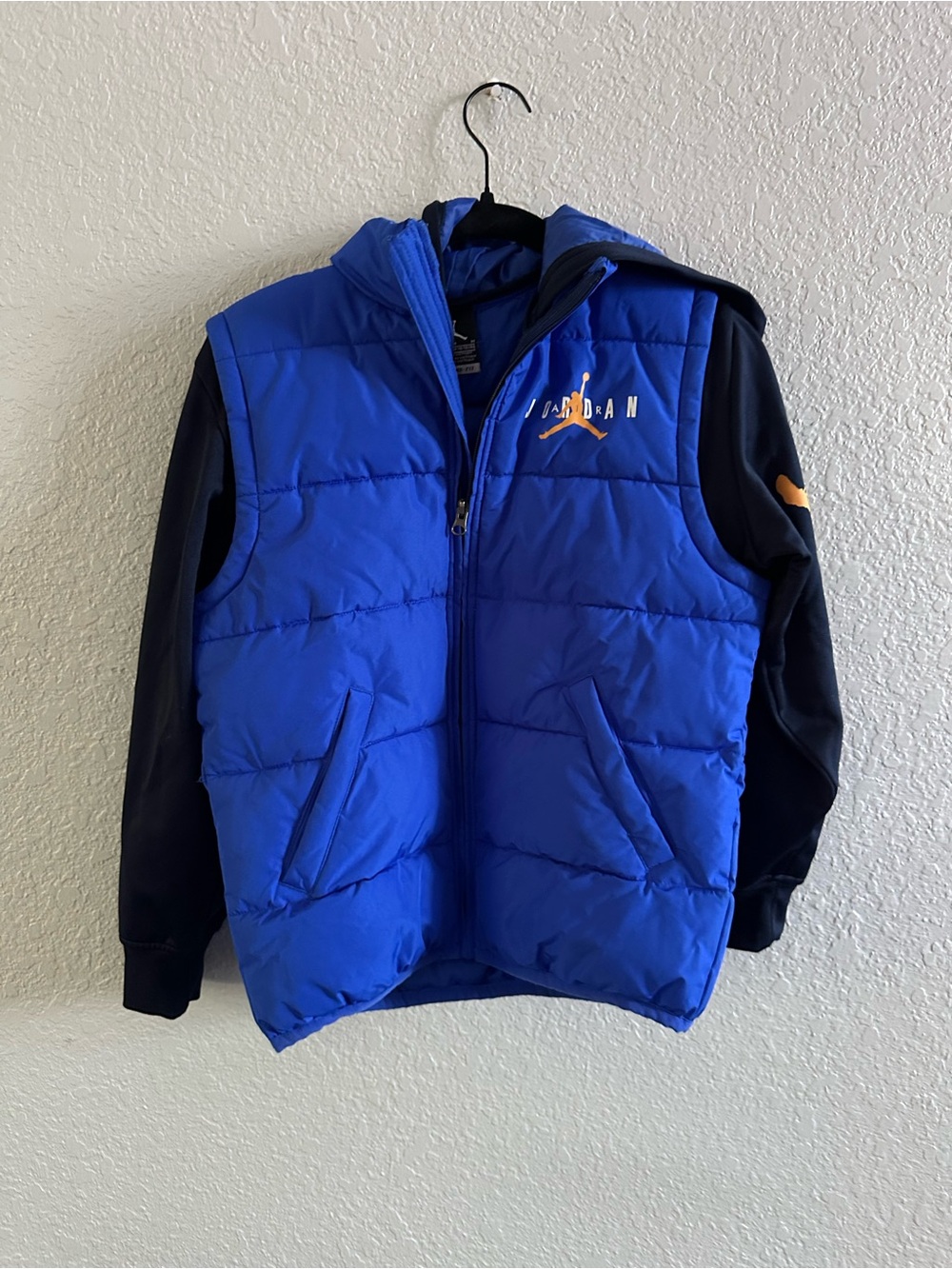 Nike Air Jordan Youth Therma-FIT Puffer Vest Hooded Jacket Blue Size M (10-12)